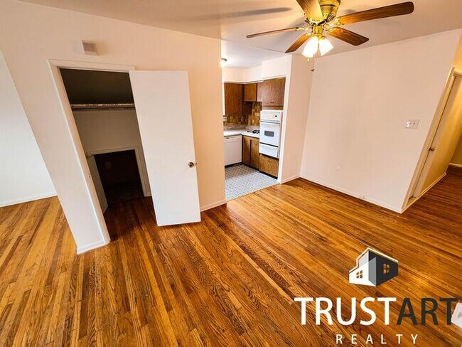 Building Photo - 2 bedroom apartment in NE Philadelphia