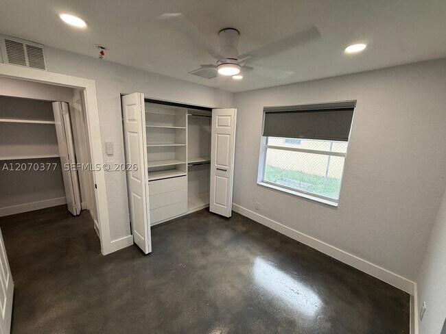 Foto del edificio - 17 SW 6th St