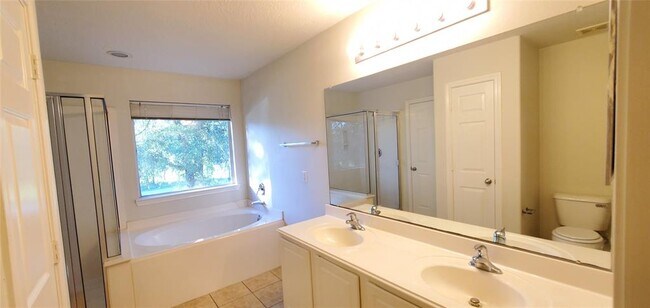 Foto del edificio - 13043 Peppergate Ln