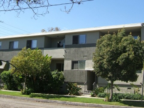 Primary Photo - 10723 La Grange Ave