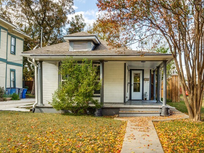 Foto del edificio - 4417 Sycamore St