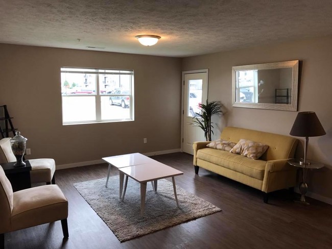 Building Photo - Talon Apartments - #1015