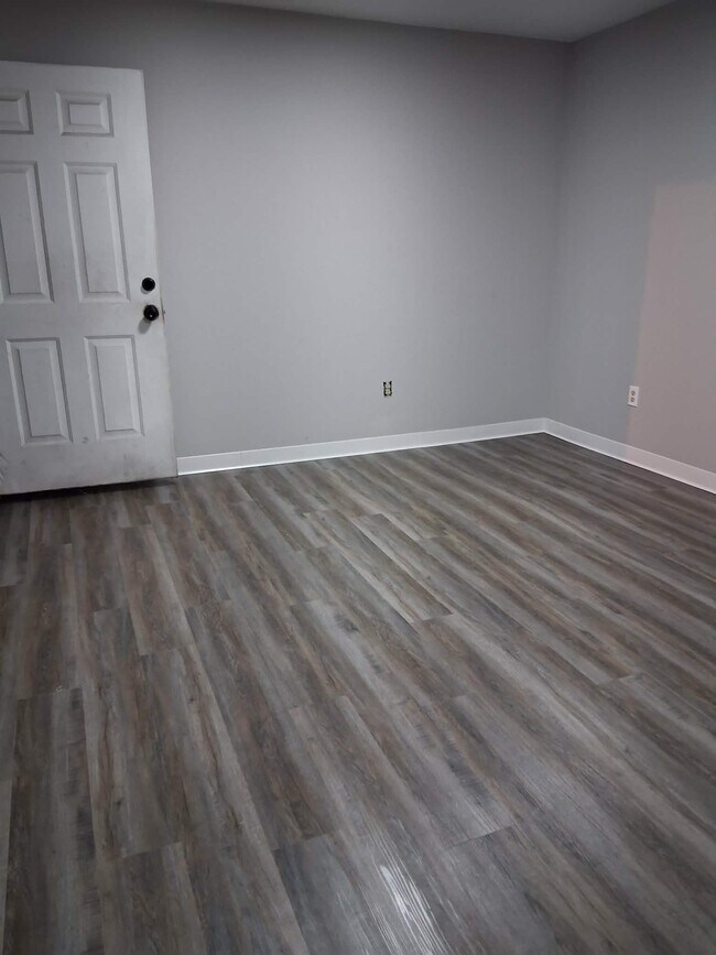 Foto del edificio - 1254 Fairground Rd