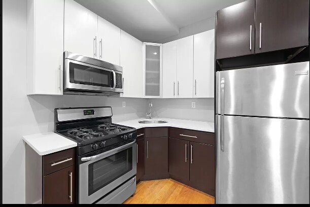 Foto del edificio - 1254 Bushwick Ave