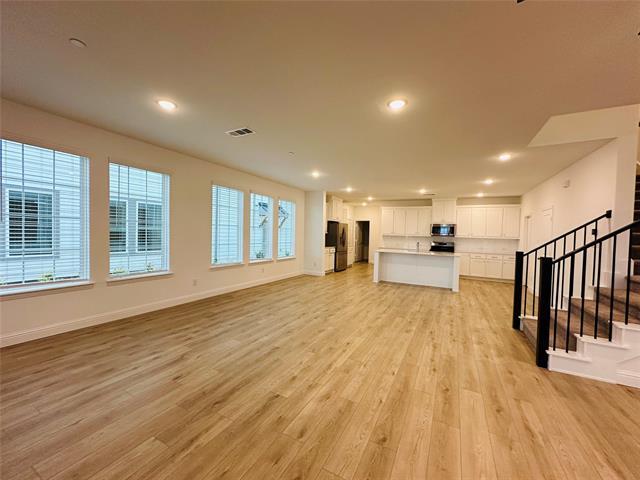 Building Photo - 8875 Stablehand Mews