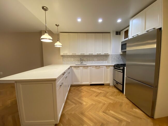 Interior Photo - Yorkshire Towers