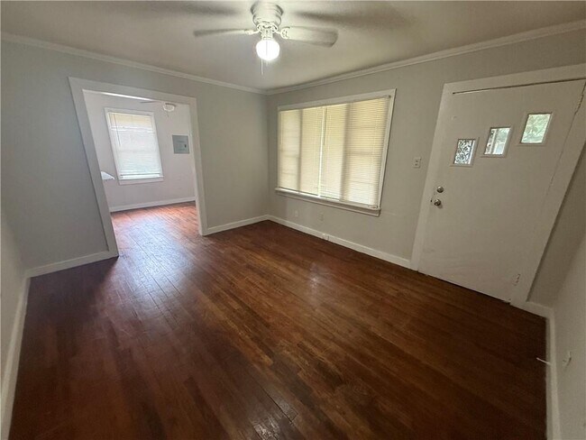 Foto del edificio - 411 8th Ave