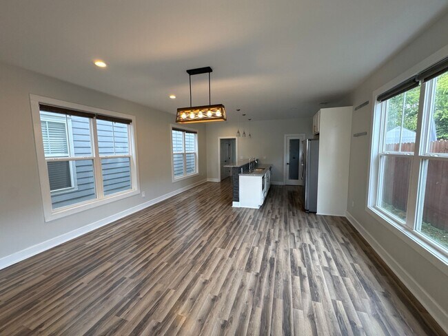 Photo - ? Special Offer: Apply and be approved by ... House