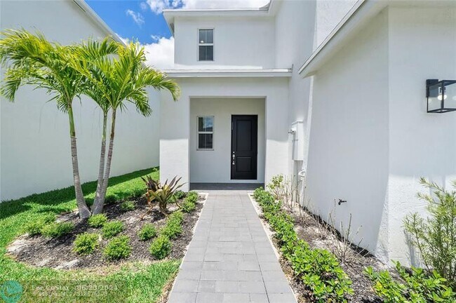 Foto del edificio - 6359 Tenor Dr