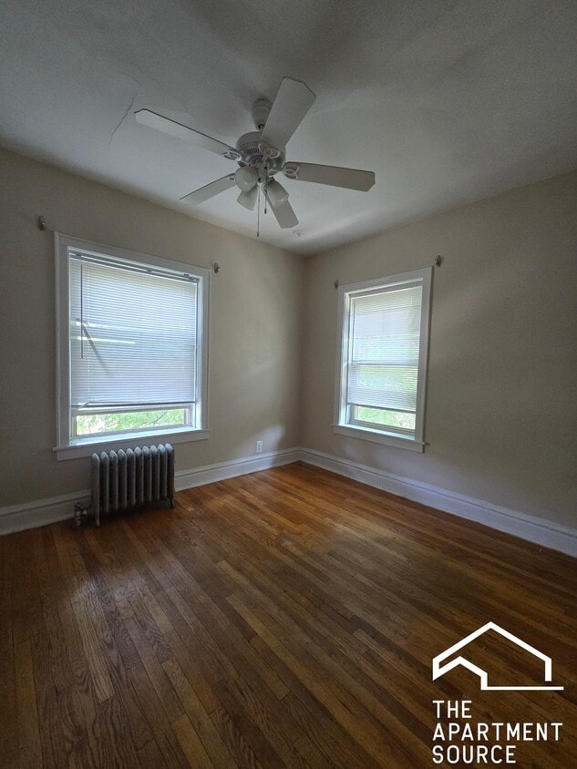Photo - 918 Reba Pl (Evanston, IL)