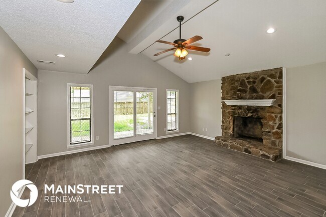 Foto del edificio - 2895 Devon Cir