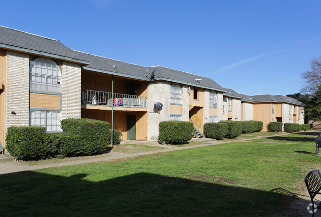 Wellesley Park Apartments