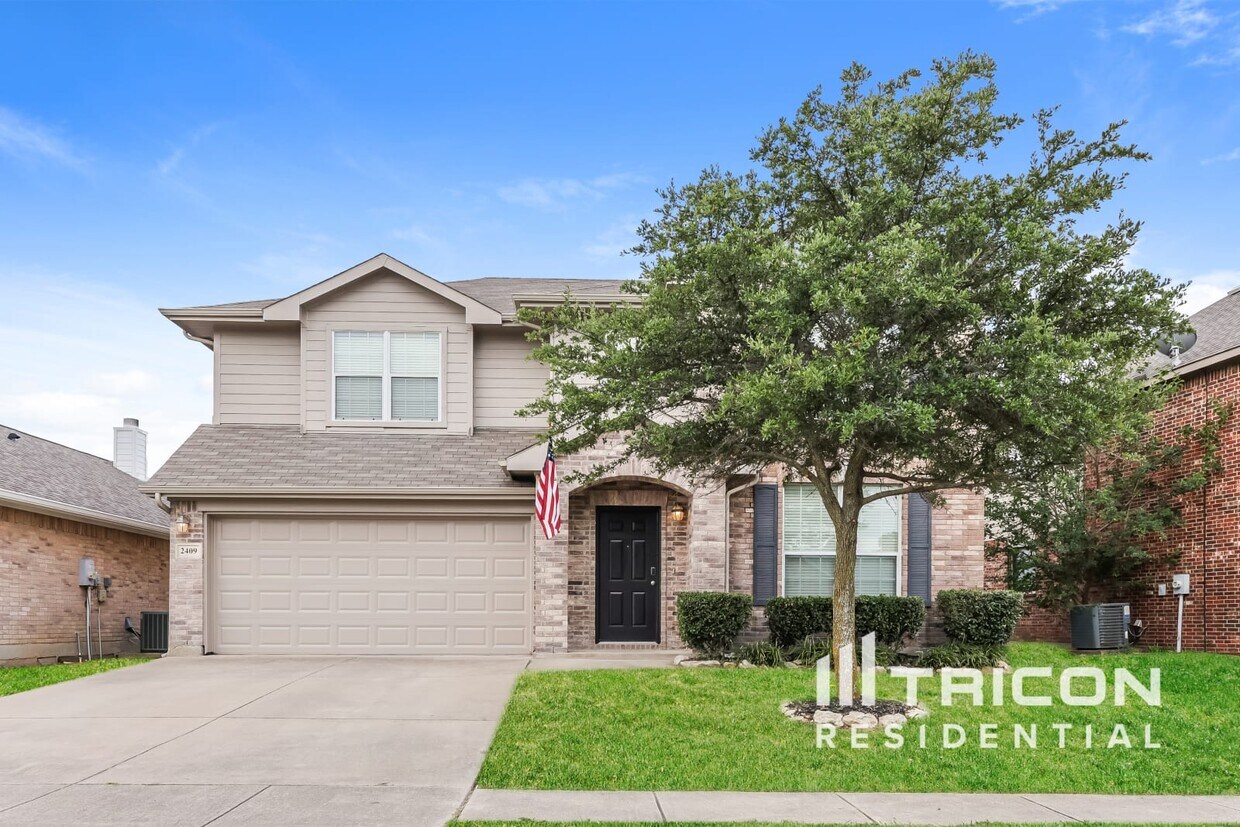 Foto principal - 2409 Poplar Spring Rd