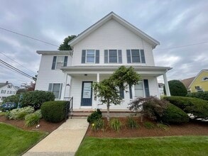 Building Photo - 228 Main St Building Photo - 228 Main St