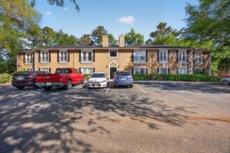 Building Photo - 13727 Richmond Park Dr