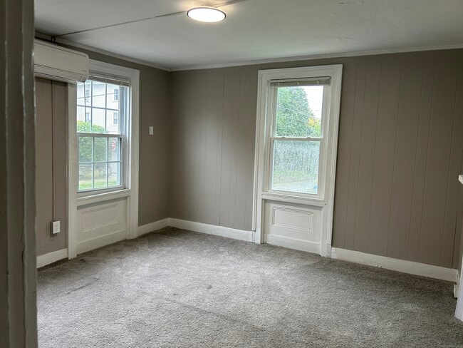 Building Photo - 92 Boswell Ave