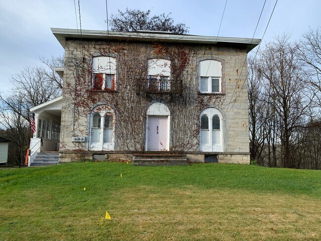 Building Photo - 273 State St