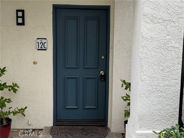 Building Photo - 30902 Club House Dr