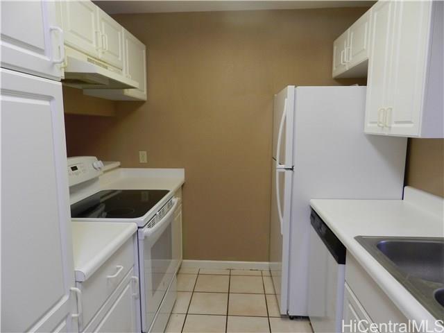Building Photo - 92-1240-1240 Palahia St