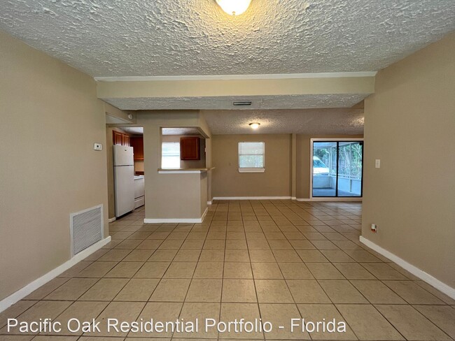 Foto del edificio - 3 br, 1.5 bath House - 5051 Doncaster Ave