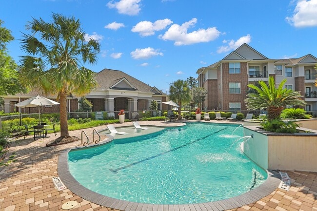 Outdoor Resort Style Pool at Madison on the Meadow Apartments in Stafford, TX 77477 - Madison on the Meadow