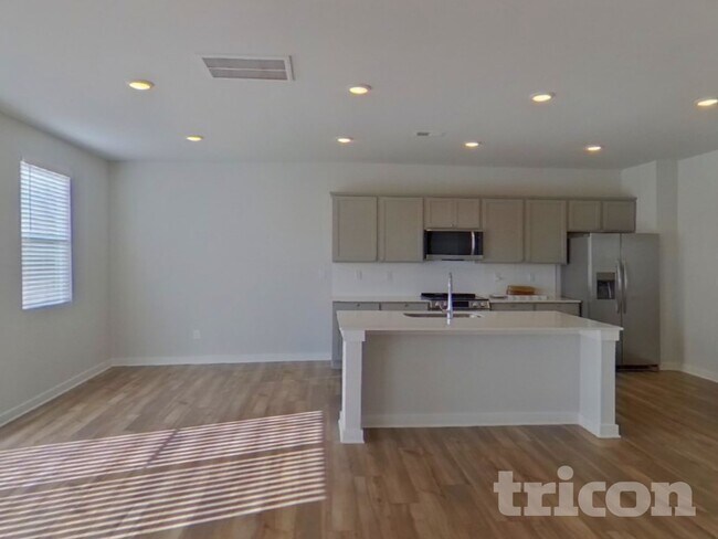 Building Photo - 521 Mountain Vw Dr