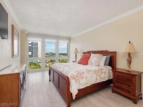 Building Photo - 4031 Gulf Shore Blvd N