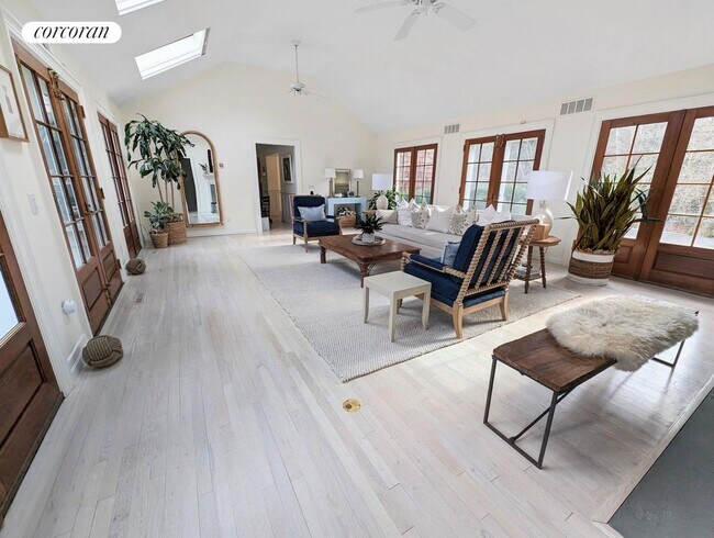 Foto del edificio - 7 Briarsweet Ln
