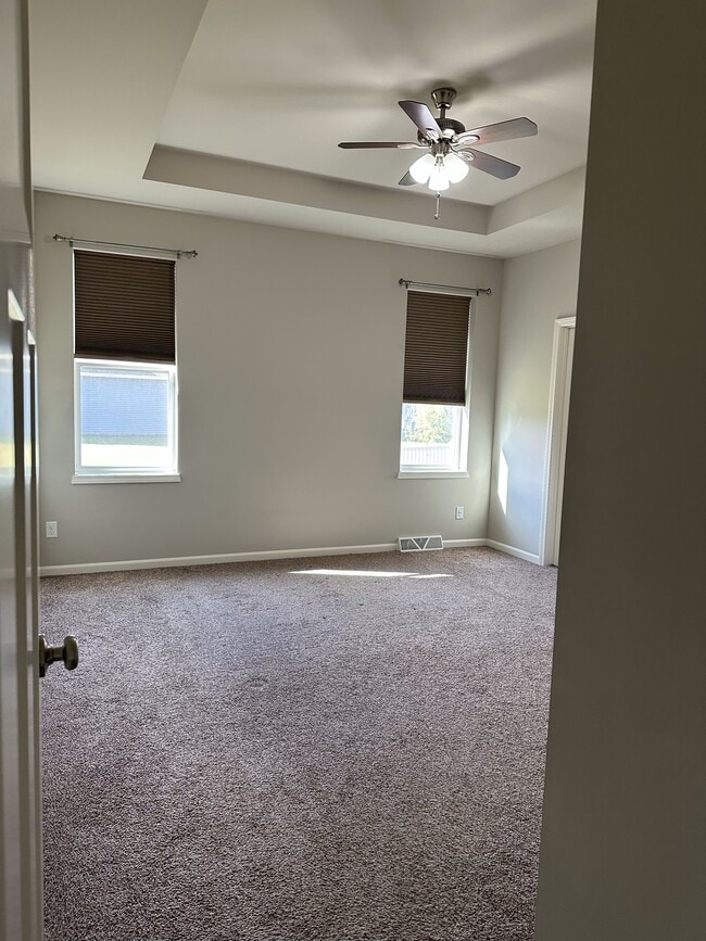 Building Photo - 10307 Ivory Dove Trl