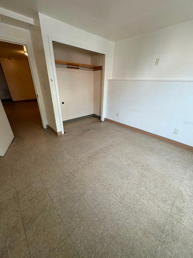Photo - 142 Beech St (Yonkers, NY) Apartment