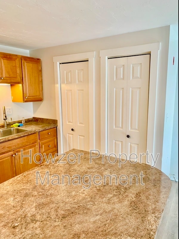 6 W Central Ave Unit D, Wareham, MA 02558 Condo for Rent in Wareham
