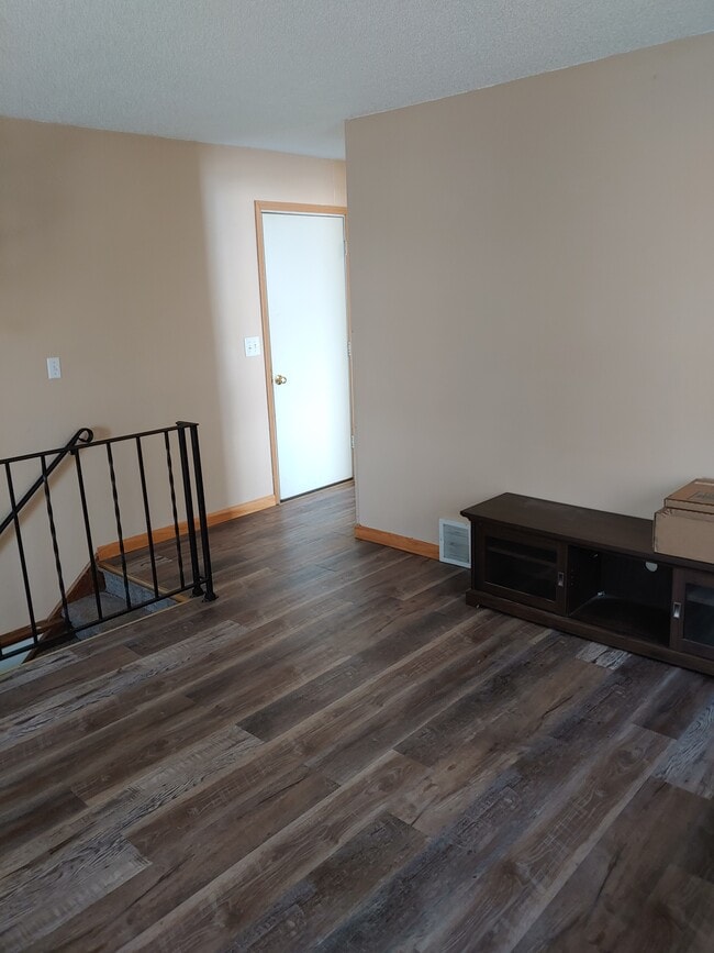Foto del edificio - 1323 73rd Ave NE
