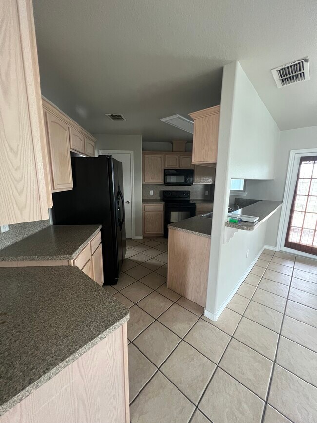 Foto del edificio - 13962 Jibstay St