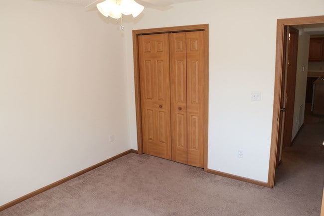 Building Photo - 2 br, 2 bath House - 424 Creekside Drive