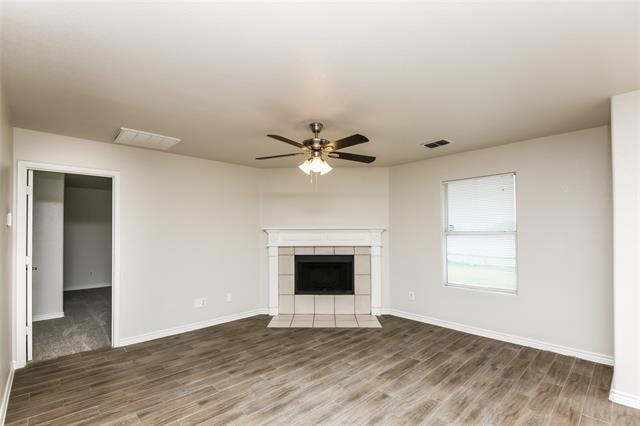 Foto del edificio - 12701 Carpenter Ln