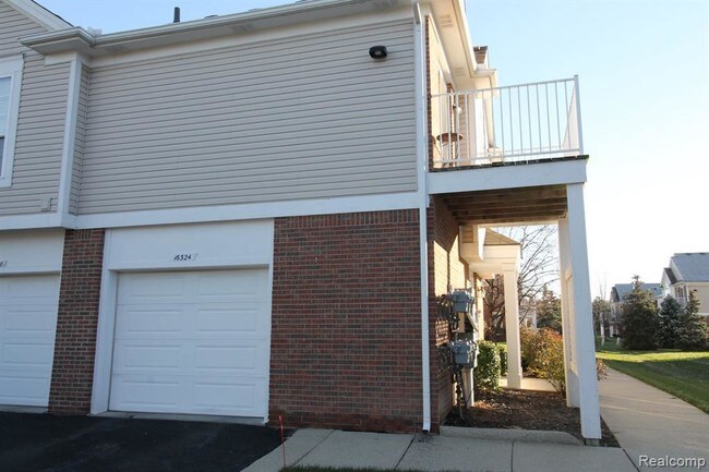 Building Photo - 16324 Chatham Dr