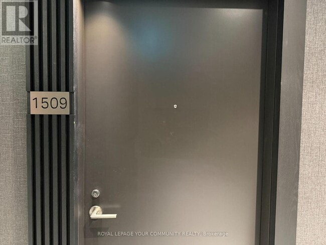 Building Photo - 120 Broadway Ave