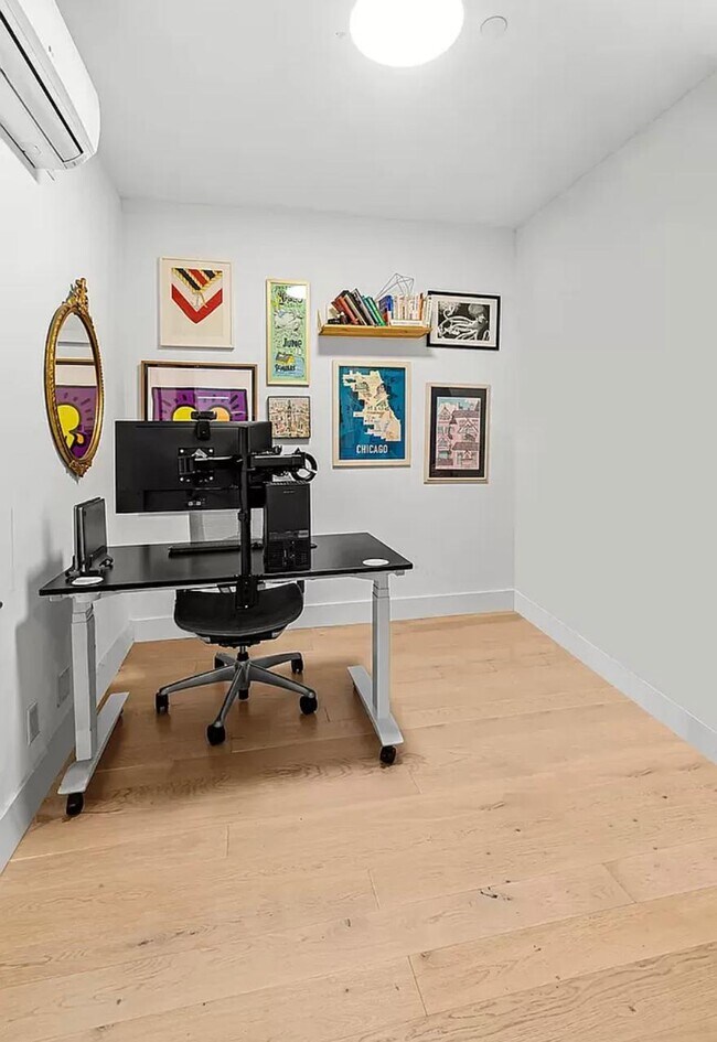 Foto del edificio - 762 Park Pl