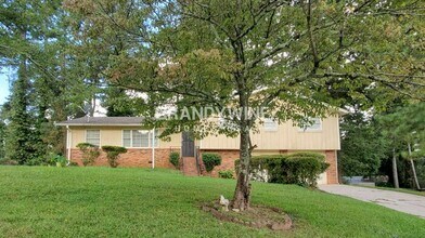 Building Photo - 6695 Keswick Dr