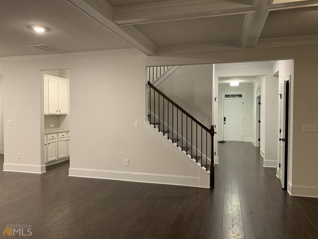 Building Photo - 1414 Beechworth Ln