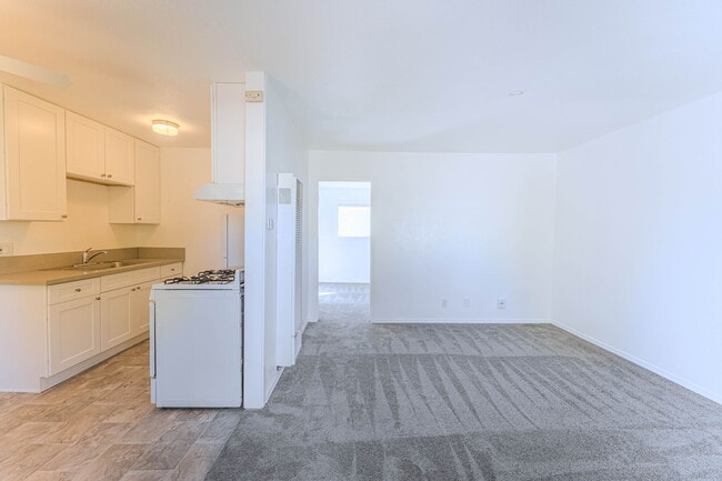 Building Photo - 4030 38th St