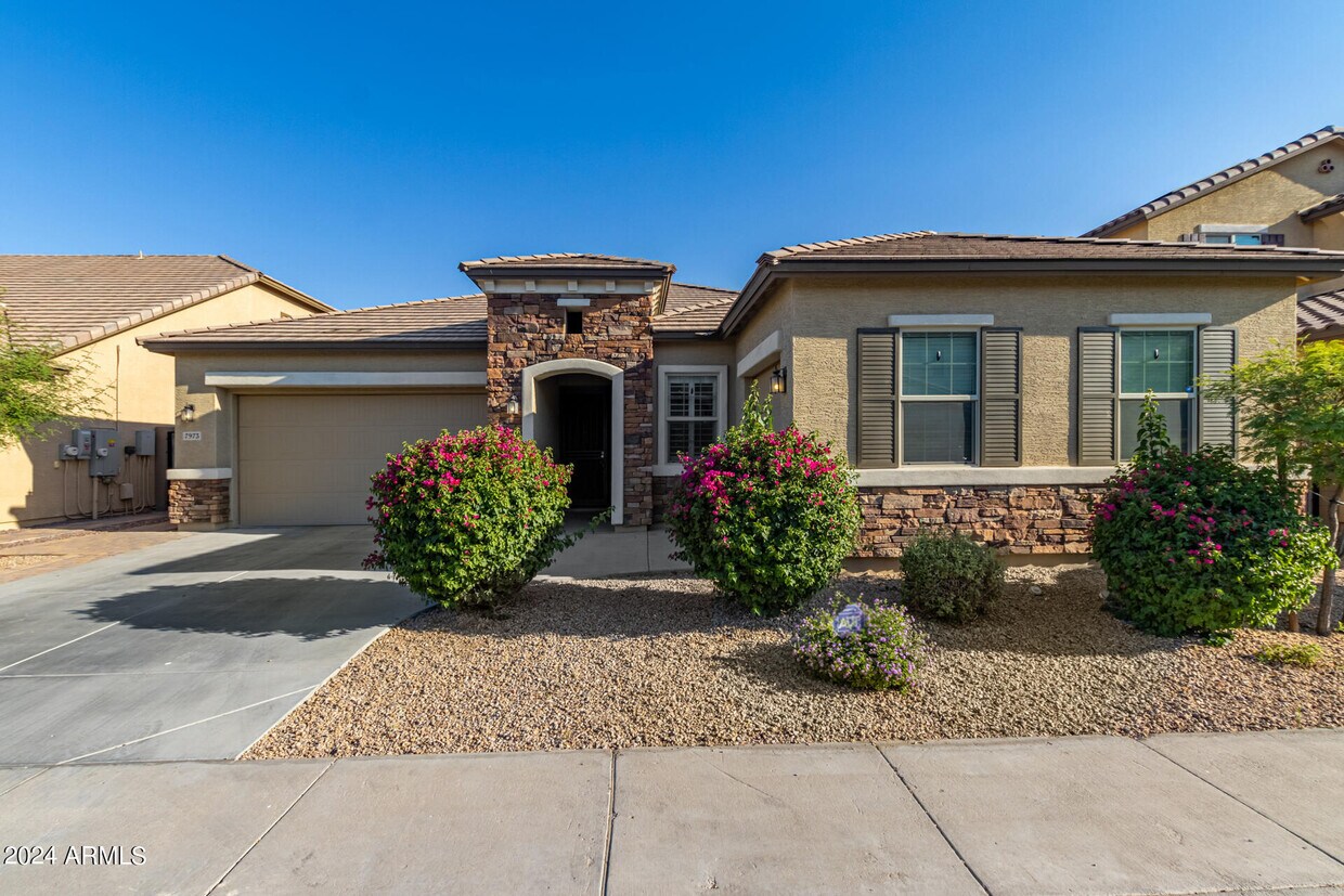 Primary Photo - 7973 W Spur Dr