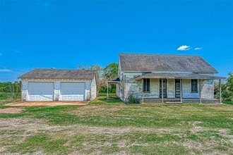 Building Photo - 6143 Kamas Ln