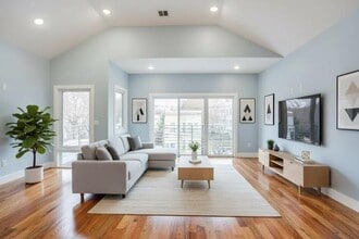 Building Photo - 251 Manhattan Ave