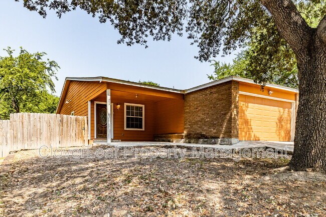 Building Photo - 3613 Candle Ridge Dr