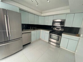 Building Photo - 2780 NE 183rd St