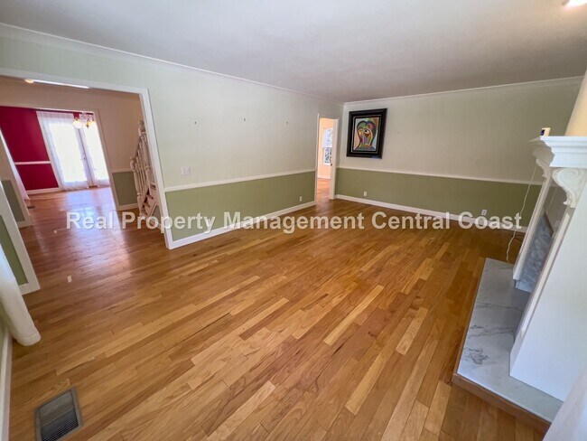 Foto del edificio - LEASE PENDING - Spacious Home in Arroyo Gr...