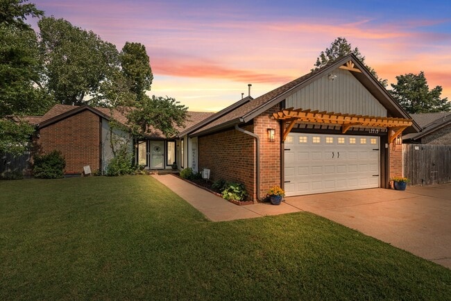 Photo - 12713 Gaelic Glen Ct (Oklahoma City, OK) House