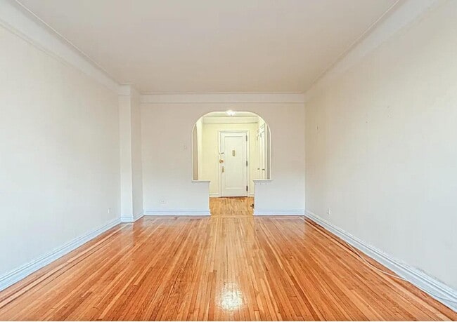 Building Photo - 6300 Riverdale Ave