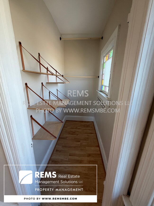 Foto del edificio - 947 Williamson St